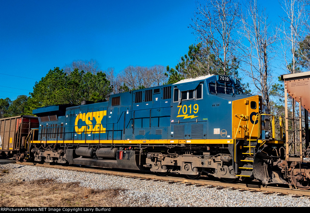 CSX 7019